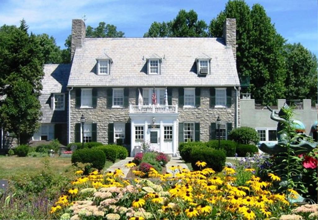 Bavarian Inn Shepherdstown Extérieur photo
