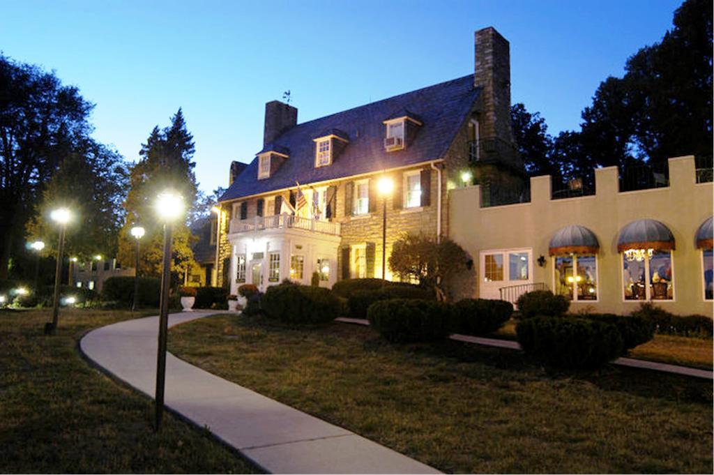 Bavarian Inn Shepherdstown Extérieur photo