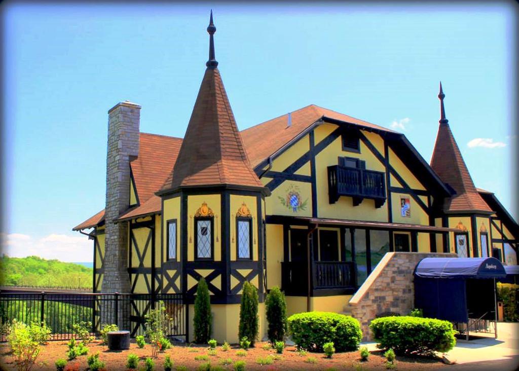 Bavarian Inn Shepherdstown Extérieur photo