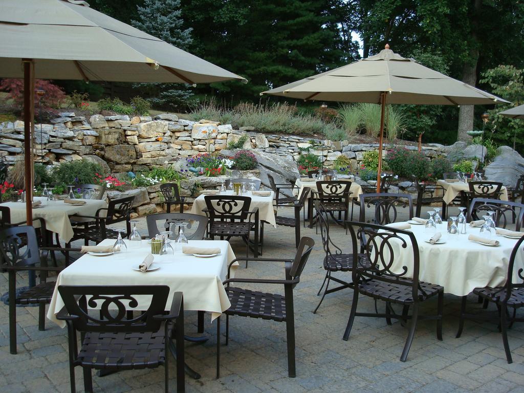 Bavarian Inn Shepherdstown Extérieur photo